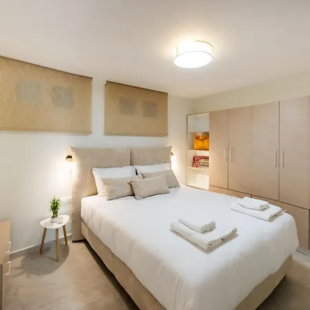 Apartman Boukamvillia Apartment, Just 500m From