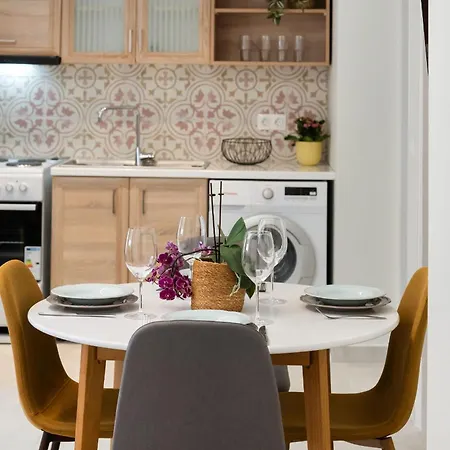Apartment Boukamvillia